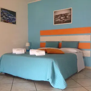 Platamone , Catánia Italië